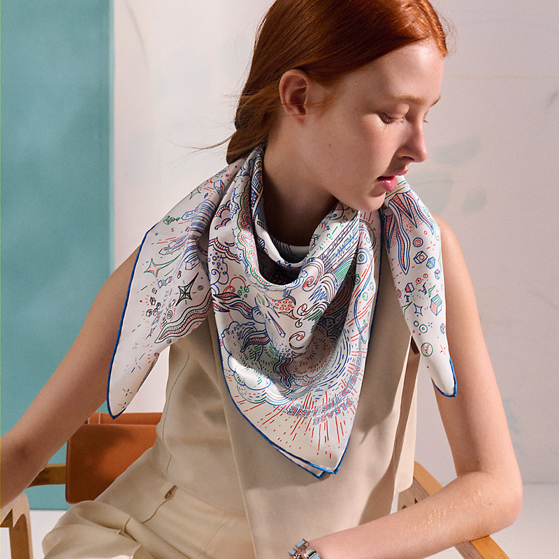 Lenço 90 Please Hold The Line - Azul | Hermès Brasil